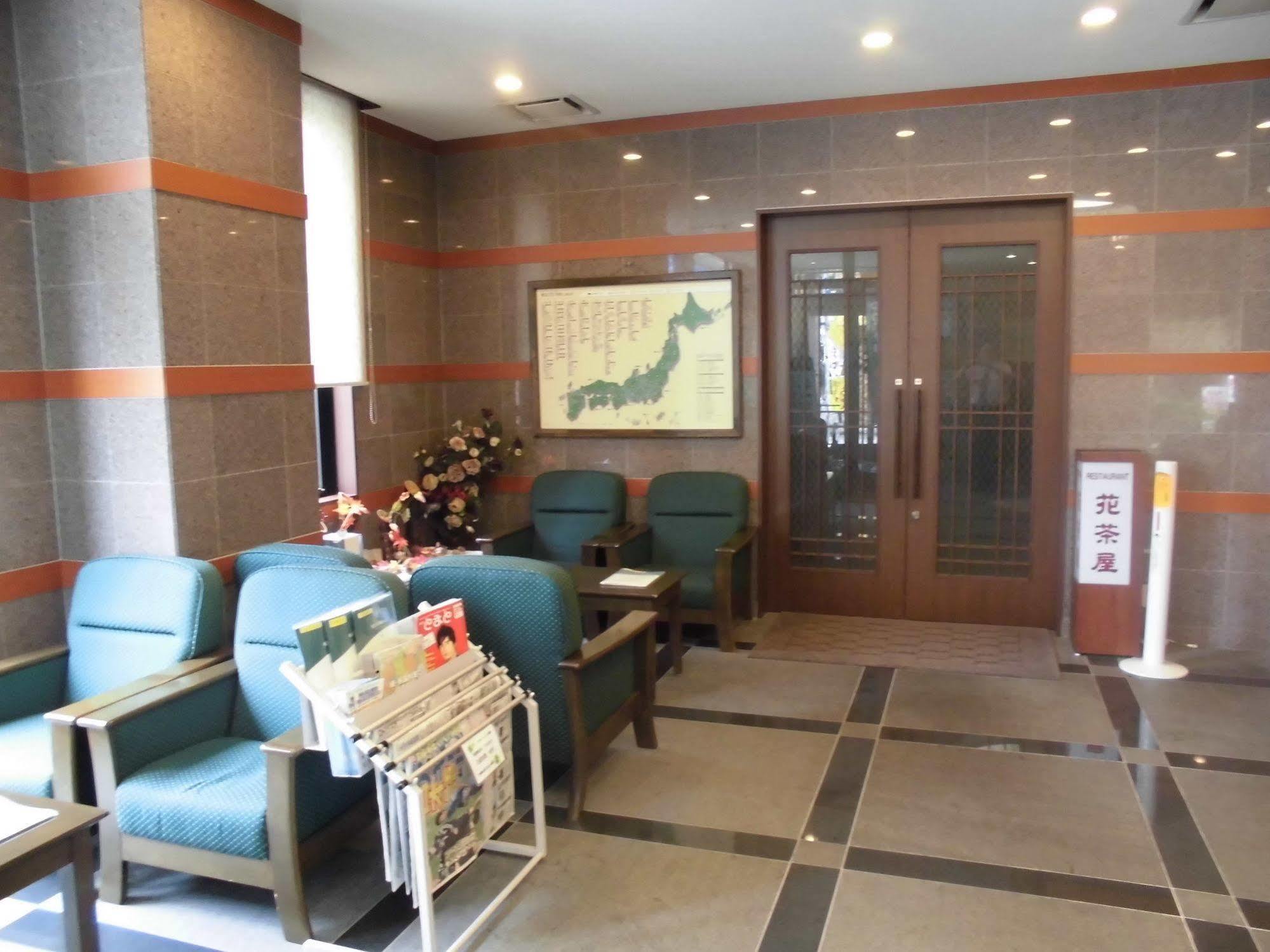 Hotel Route-Inn Oita Ekimae Екстериор снимка