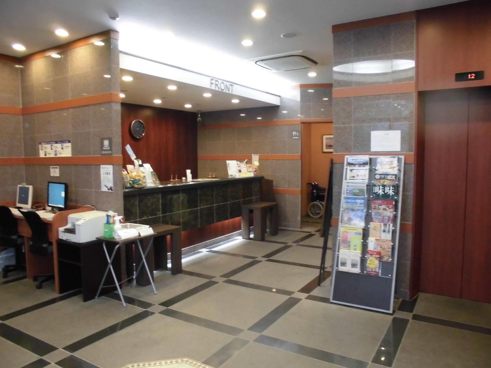 Hotel Route-Inn Oita Ekimae Екстериор снимка