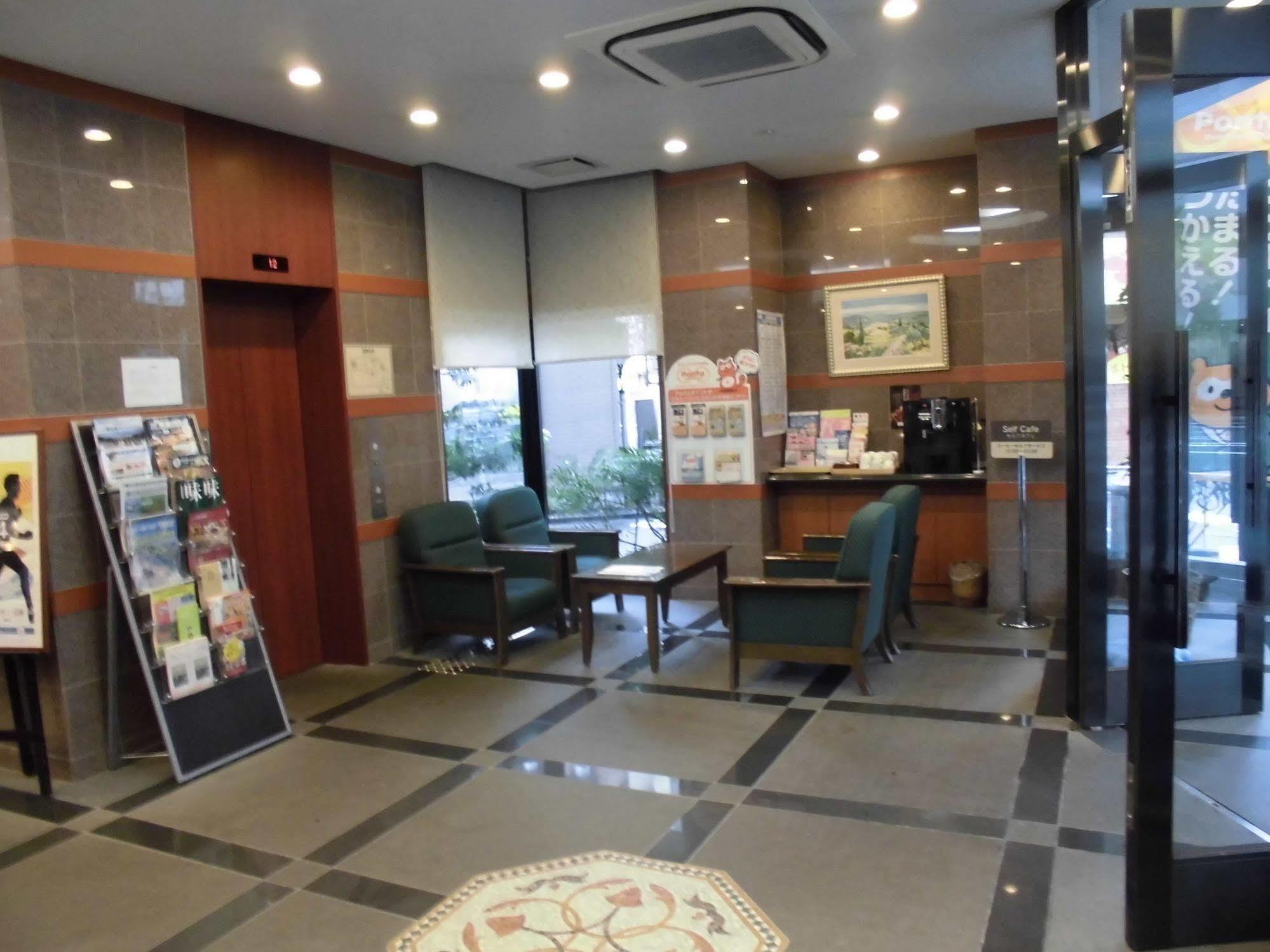 Hotel Route-Inn Oita Ekimae Екстериор снимка