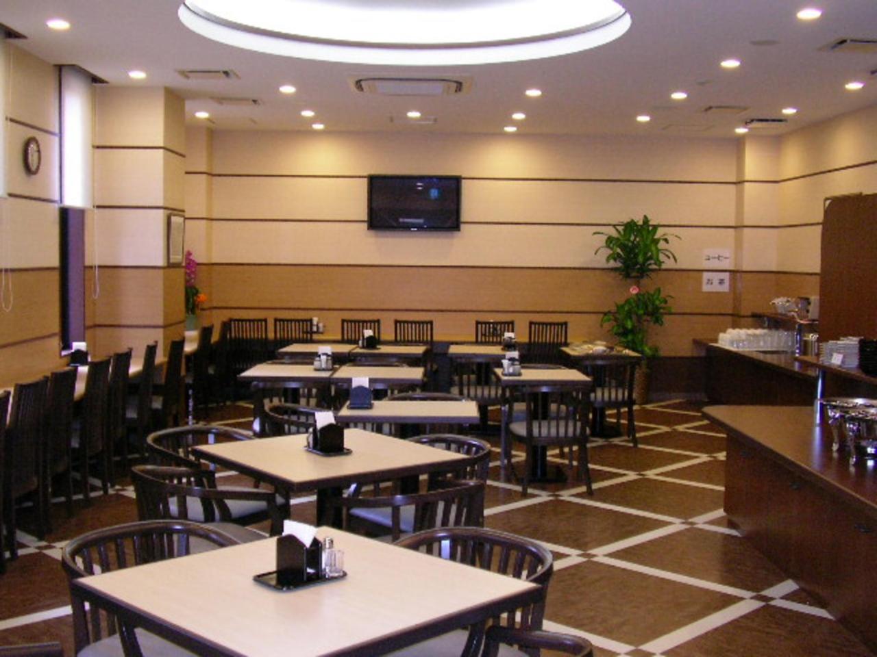 Hotel Route-Inn Oita Ekimae Екстериор снимка